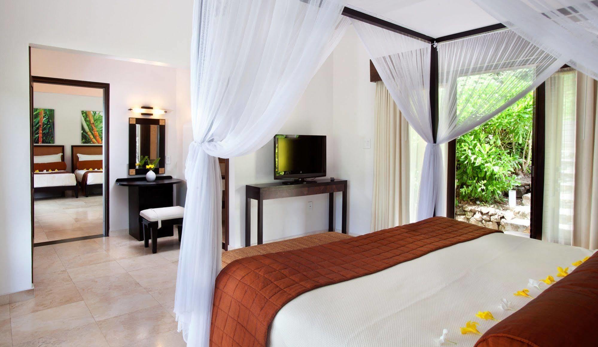 Sugar Ridge Resort Jolly Harbour Room photo